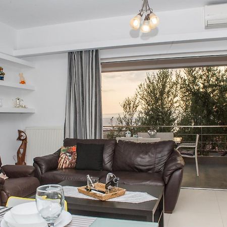 Nina'S Villa, Cosy Seaview Retreat فيرغا كالاماتا المظهر الخارجي الصورة